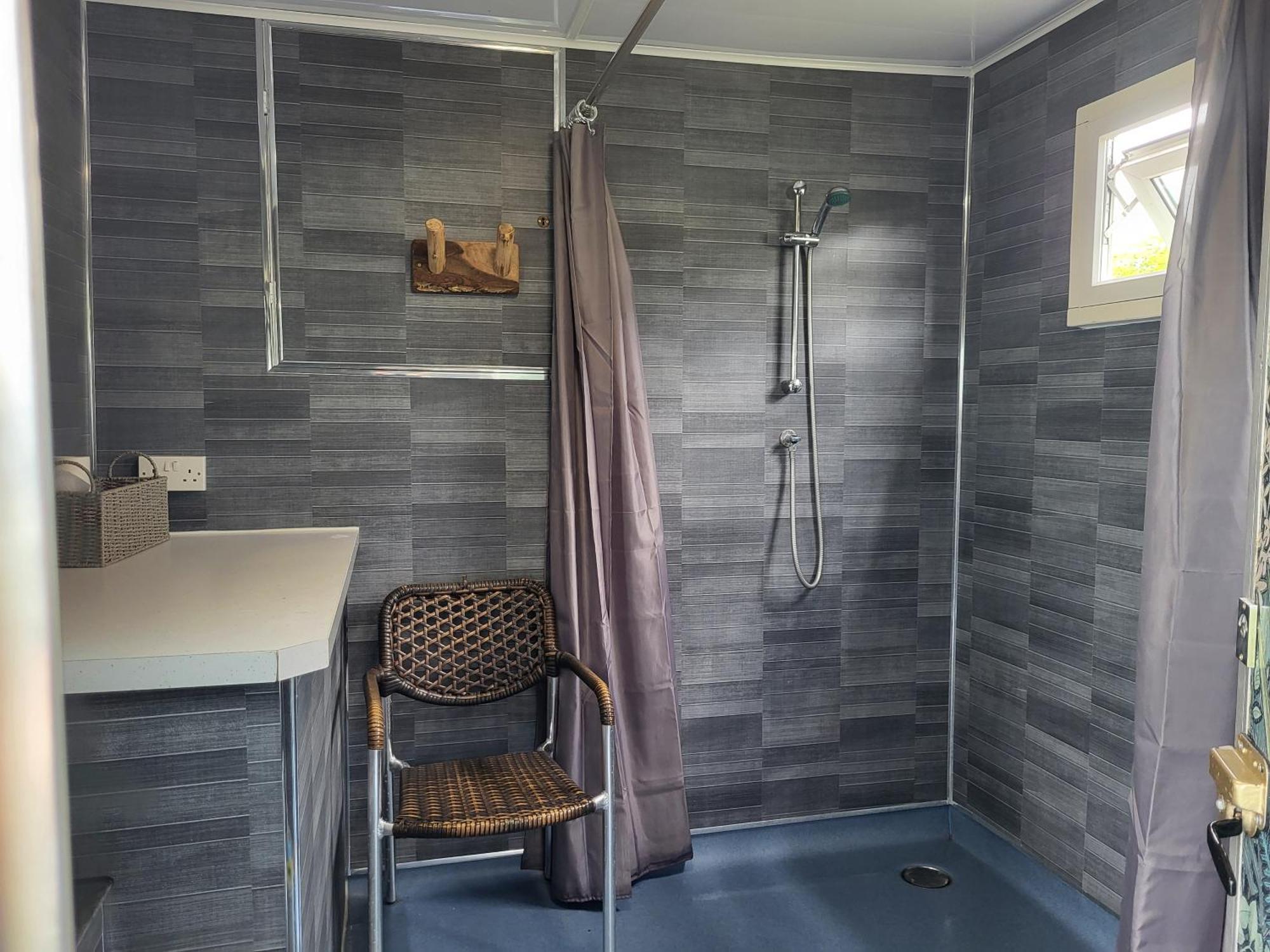 Courtlands Farm Camping And Glamping Cantorbéry Extérieur photo